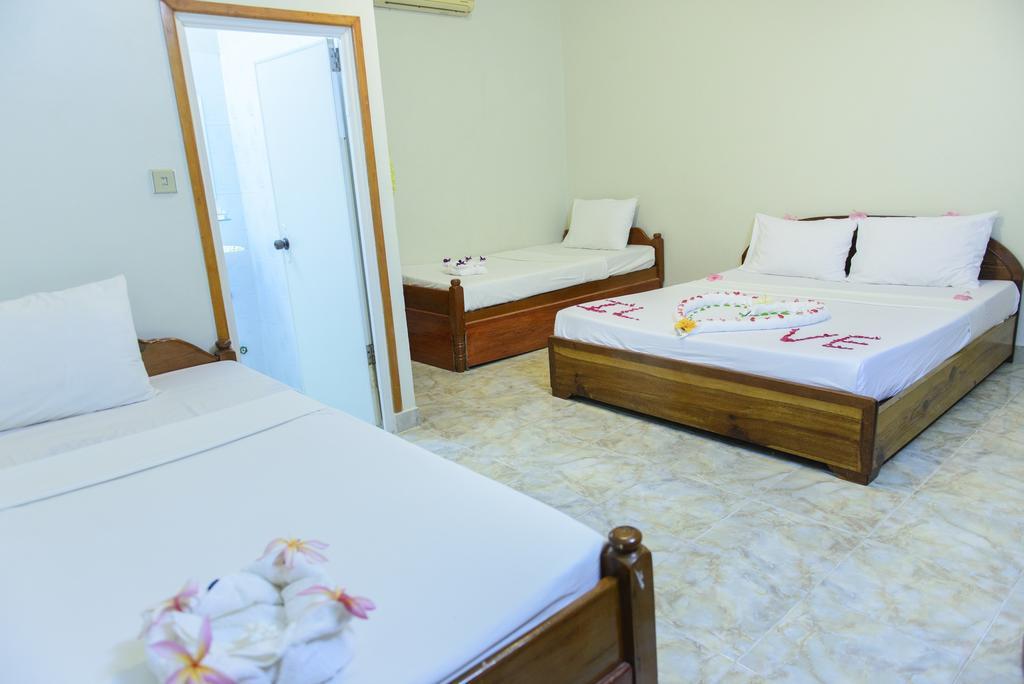 Zana Beach Guesthouse Sihanoukville Exterior photo