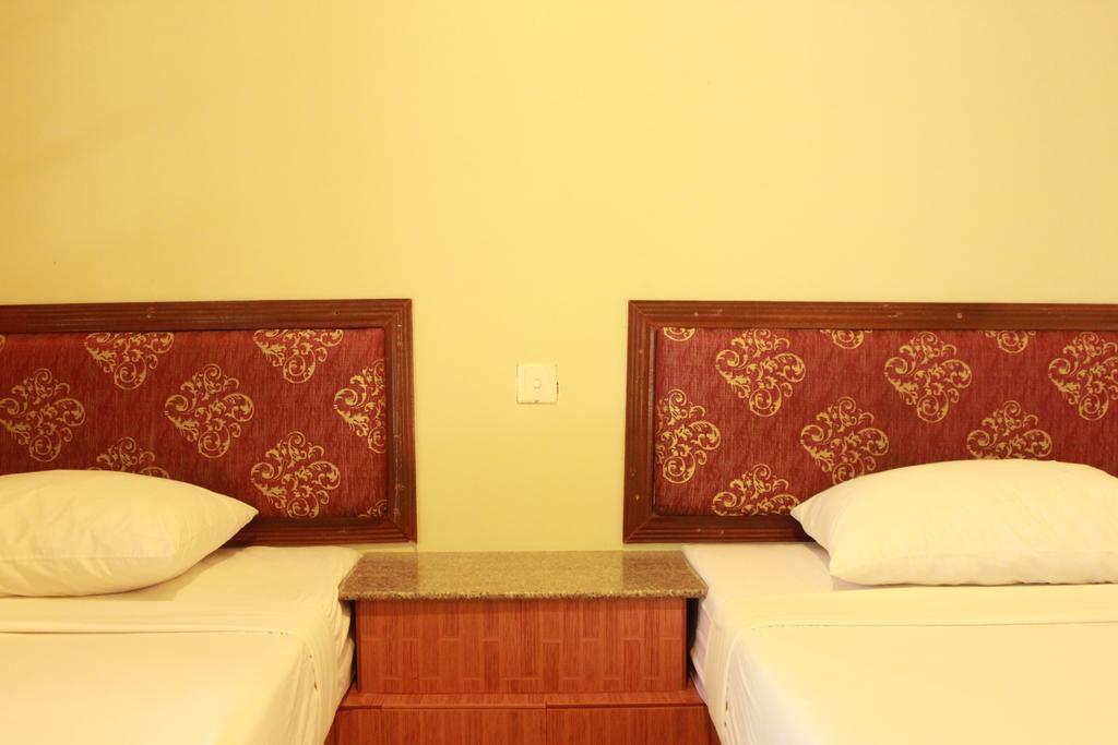 Zana Beach Guesthouse Sihanoukville Exterior photo