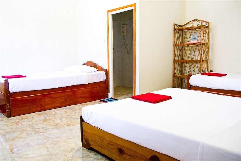 Zana Beach Guesthouse Sihanoukville Exterior photo